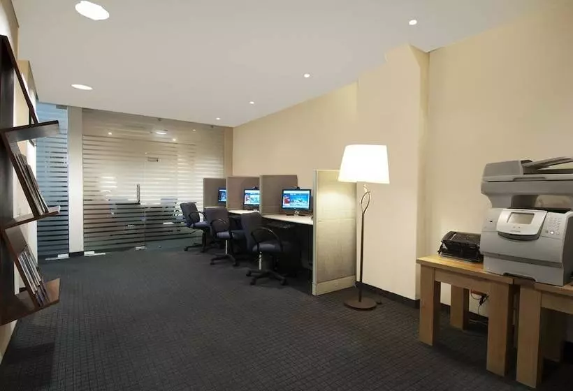 בית מלון כפרי Fiesta Inn Cuernavaca