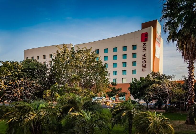 בית מלון כפרי Fiesta Inn Culiacan