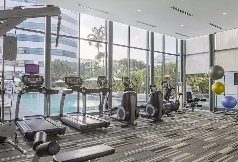 Hotel Fraser Suites Singapore