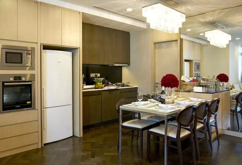 Hotel Fraser Suites Singapore