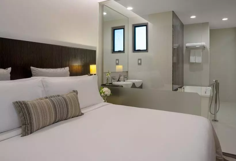 Hotel Fraser Suites Singapore