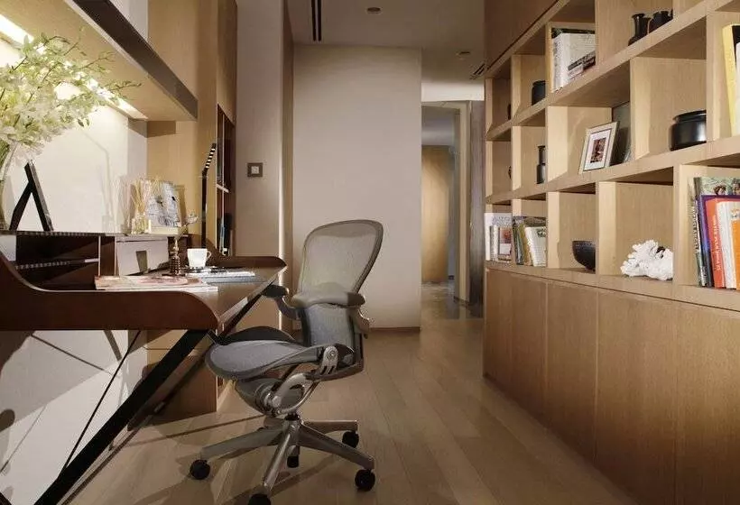 Hotel Fraser Suites Singapore