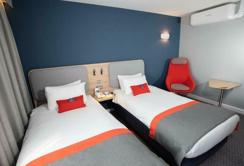 酒店 Knowsley Inn & Lounge