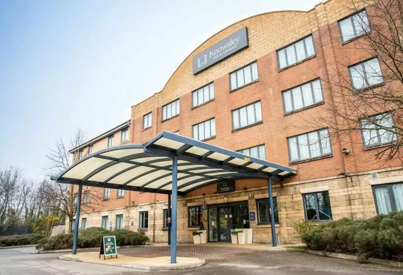 酒店 Knowsley Inn & Lounge