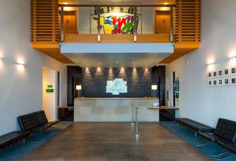ホテル Holiday Inn Salisbury   Stonehenge, An Ihg