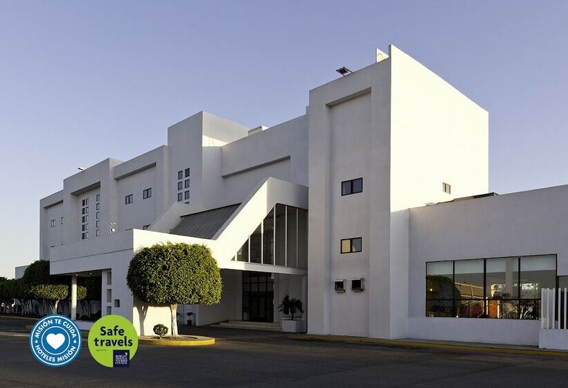 هتل Mision Express Celaya