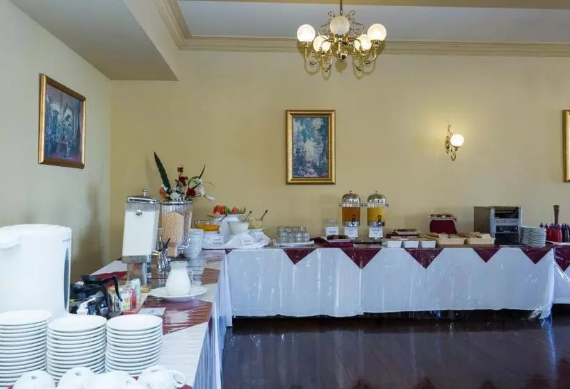 فندق Palais Royale