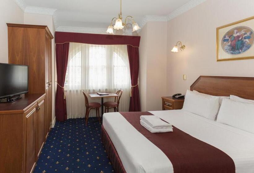 호텔 Palais Royale