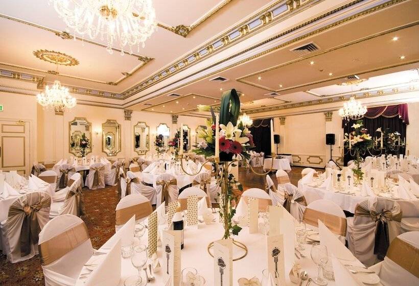 호텔 Palais Royale