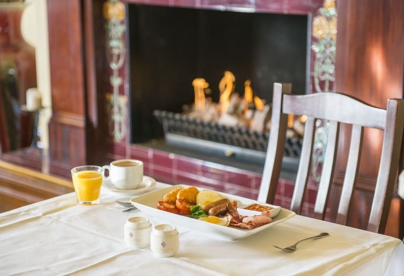 호텔 Palais Royale