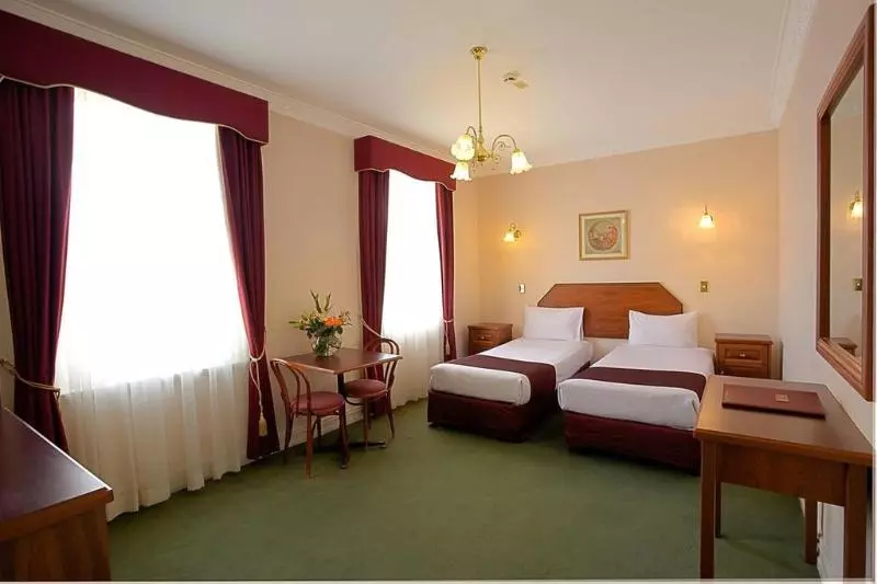 فندق Palais Royale