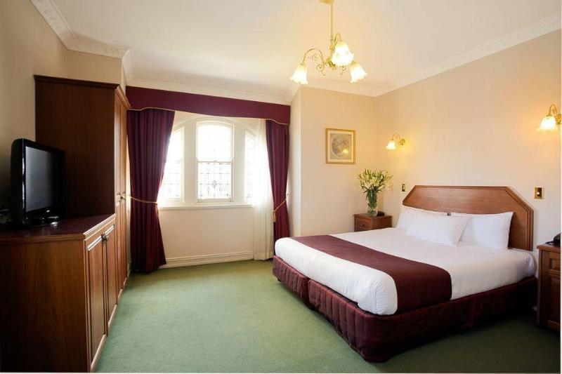 호텔 Palais Royale