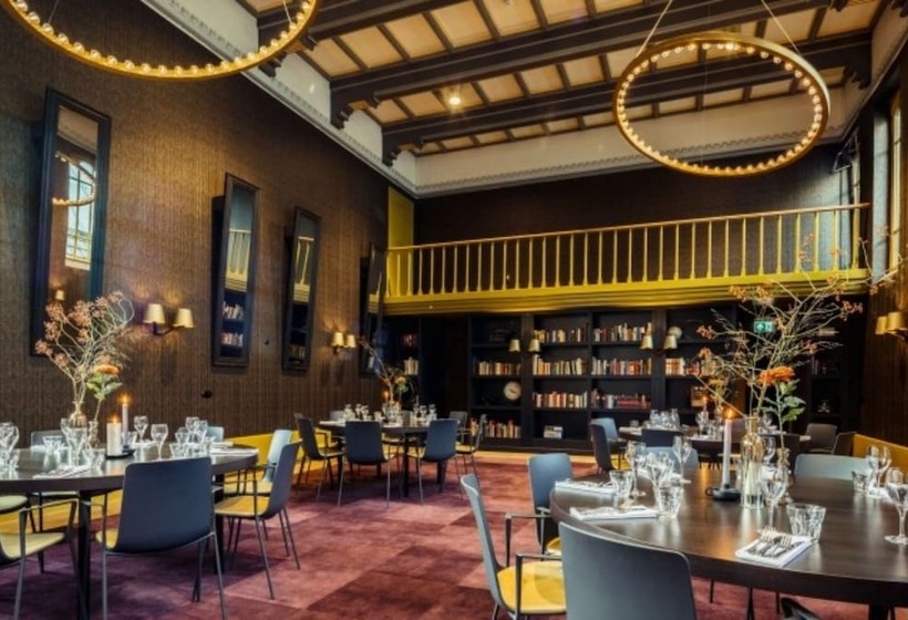 Post Plaza Hotel & Grand Café