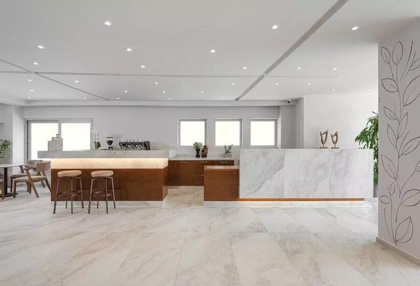 בית מלון כפרי Preveza City Comfort