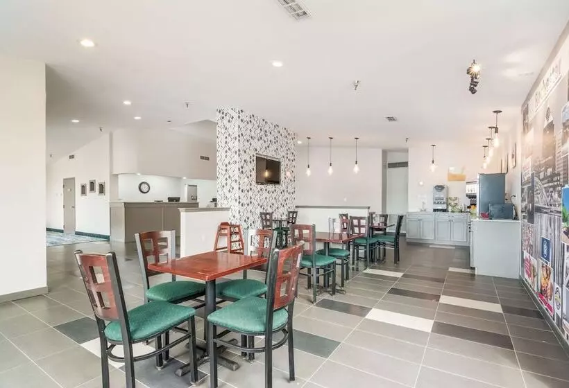 ホテル Quality Inn