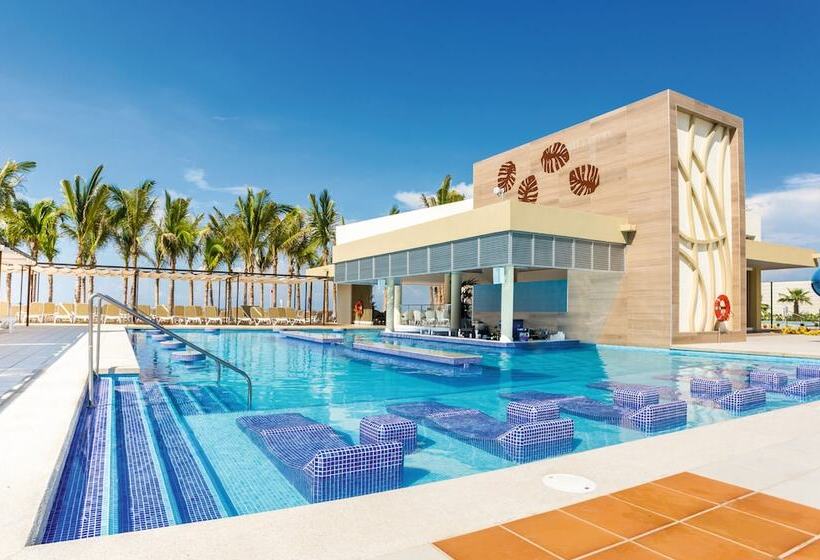 Hotel Riu Emerald Bay - All Inclusive