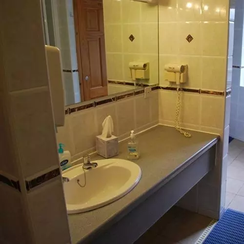 Отель Samares Coast