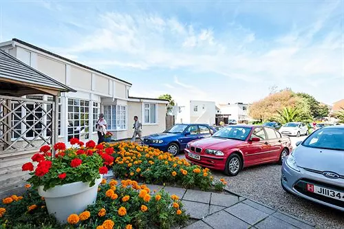 Отель Samares Coast