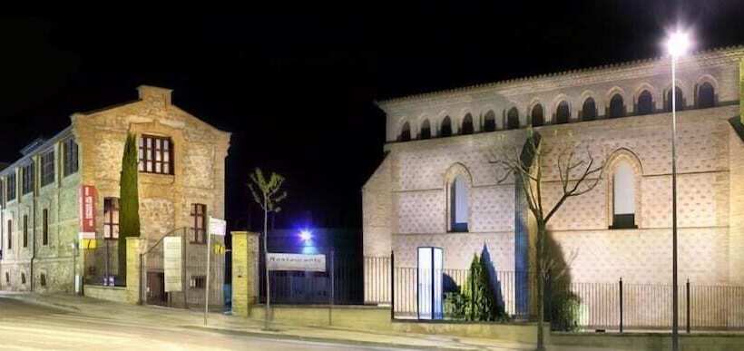 فندق San Ramón Del Somontano