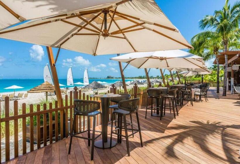 هتل Seven Stars Resort & Spa