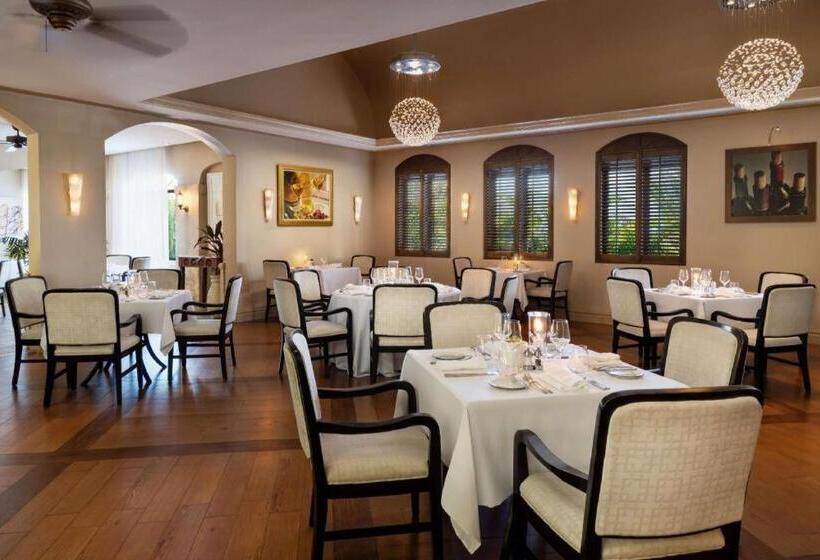 هتل Seven Stars Resort & Spa