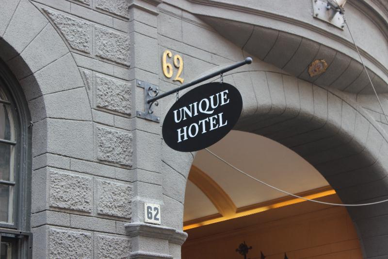 هتل Unique
