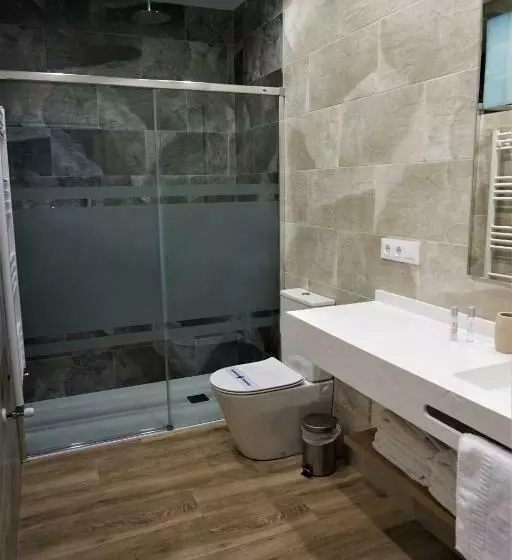 Apartamentos La Playina