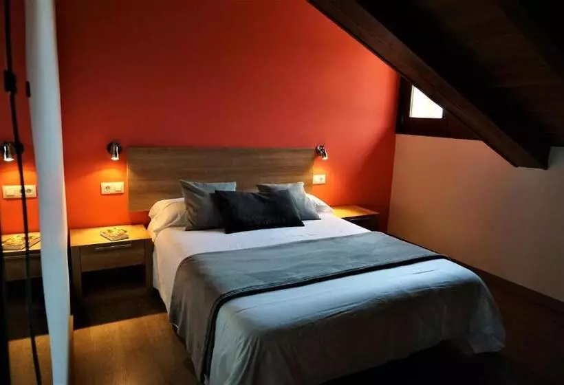 Apartamentos La Playina