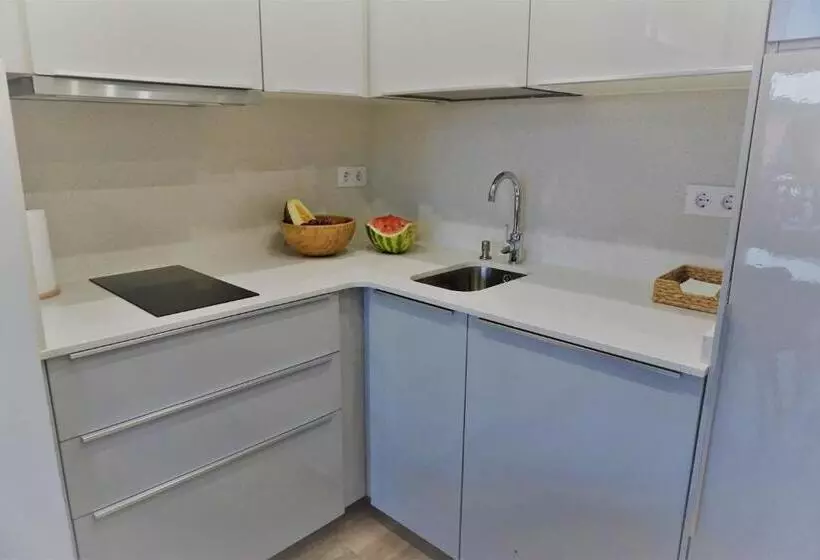 Apartamentos La Playina