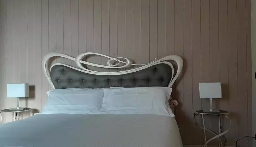 ペンション Casale Raffaello B&b Como