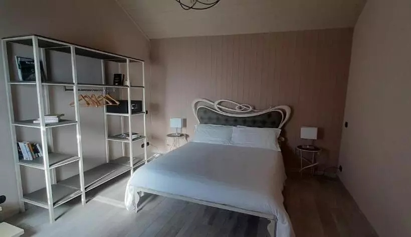 ペンション Casale Raffaello B&b Como