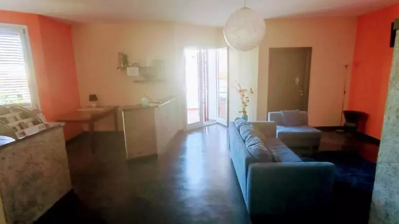ペンション B&b Paradise