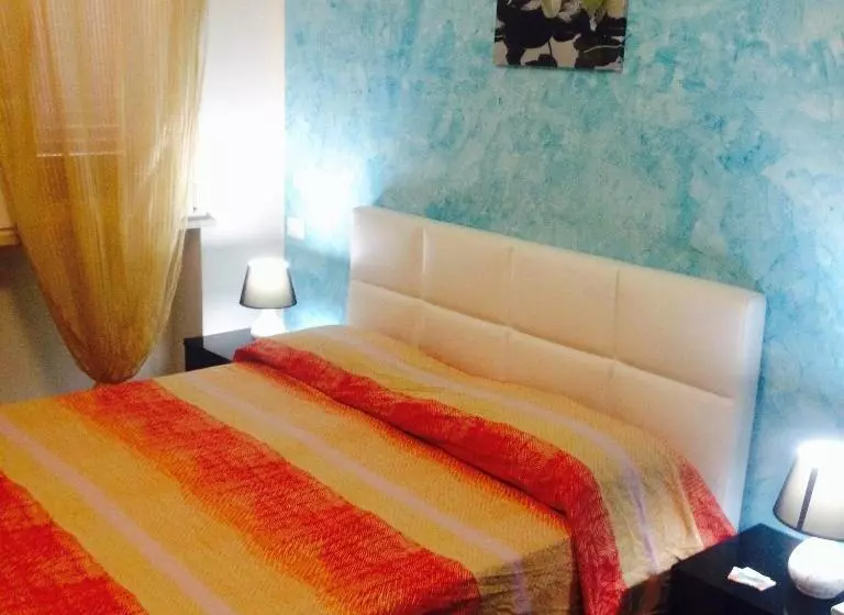 ペンション B&b Paradise