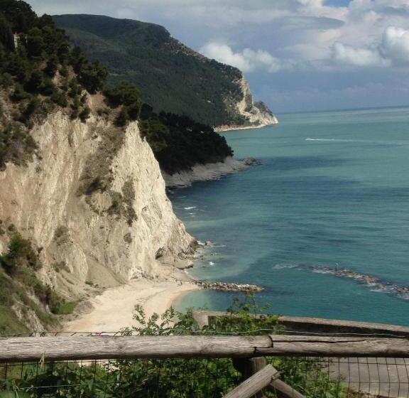 Pensionat Conero Mare Verde