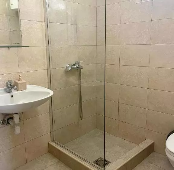 پانسیون Guest House Jasna