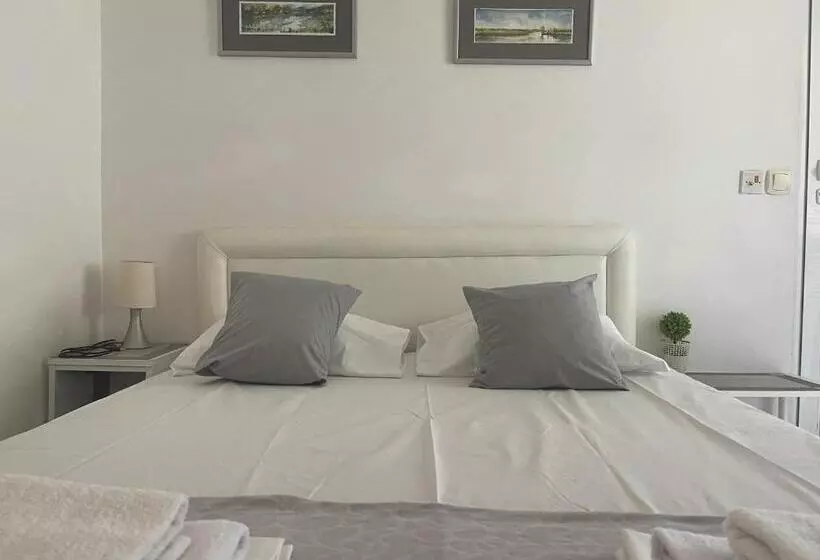 پانسیون Guest House Jasna