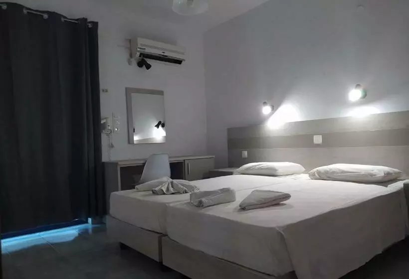 ホテル Harriets Apartments