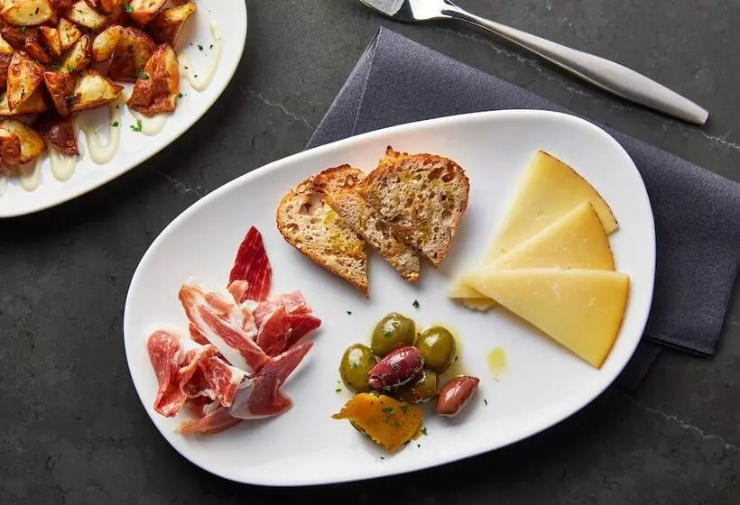 Ac Hotel By Marriott Durham