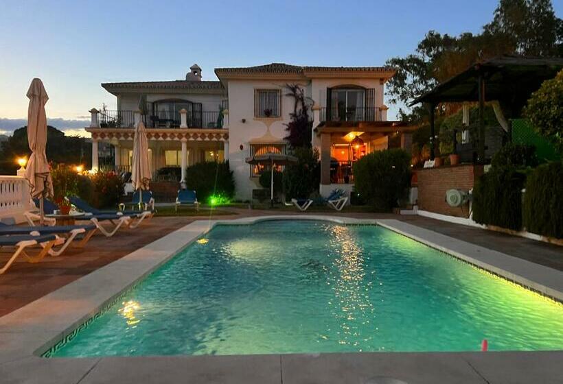 B&b Villa Maria Guest Rooms San Roque Golf Sotogrande