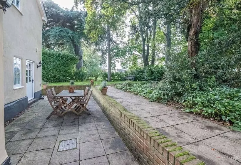 Cliftons Cottage, Clare