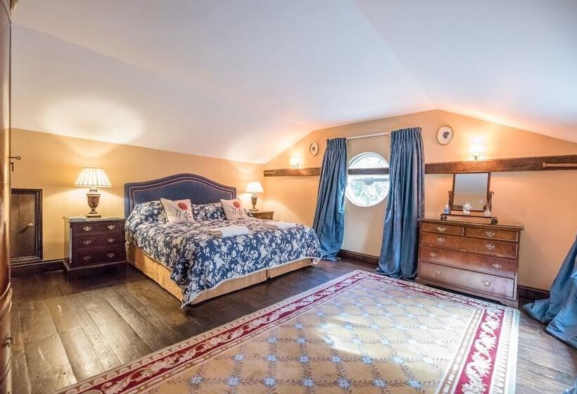 Cliftons Cottage, Clare