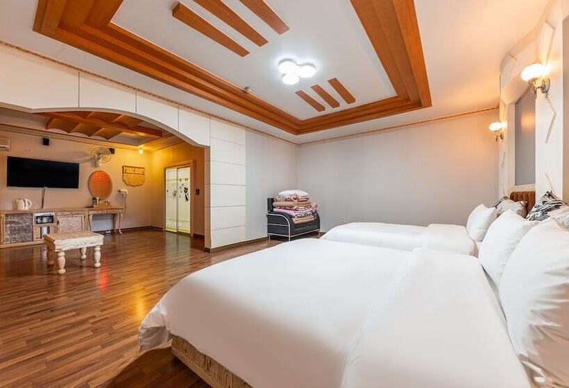 Daejeon Yuseong Motel Nine