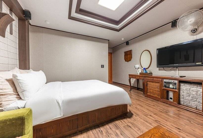 Daejeon Yuseong Motel Nine