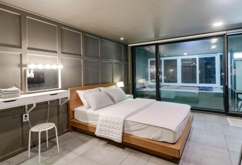 Gyeongju Local 054 Pension