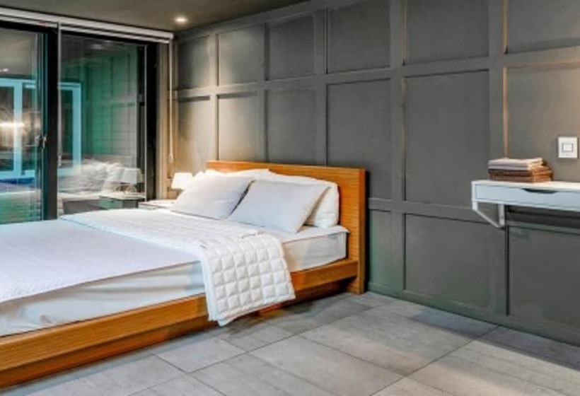 Gyeongju Local 054 Pension