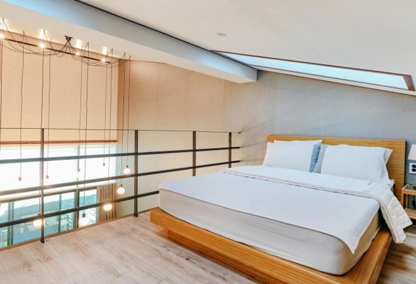 Gyeongju Local 054 Pension