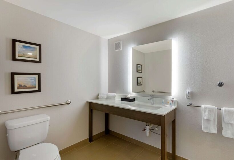 Отель Comfort Inn