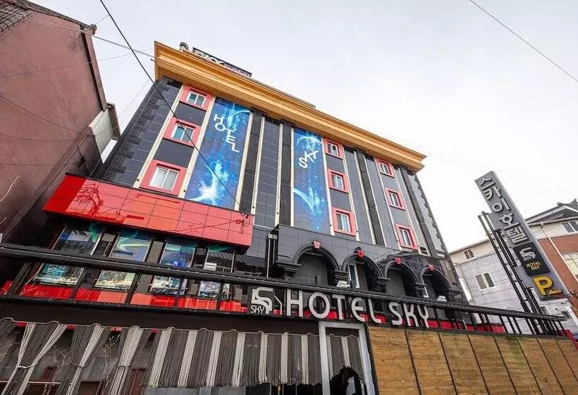 Hotelli Jinju Sky