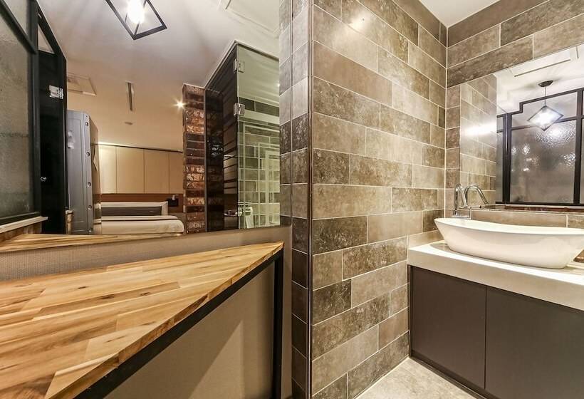 מוטל Gimhae Eobangdong Hotel The May