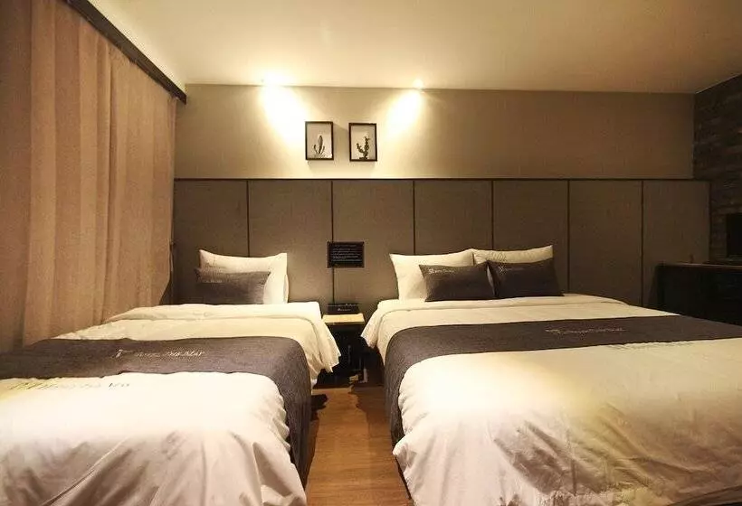 مُتل Gimhae Eobangdong Hotel The May